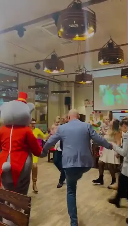 Аниматор Мишка Тедди
